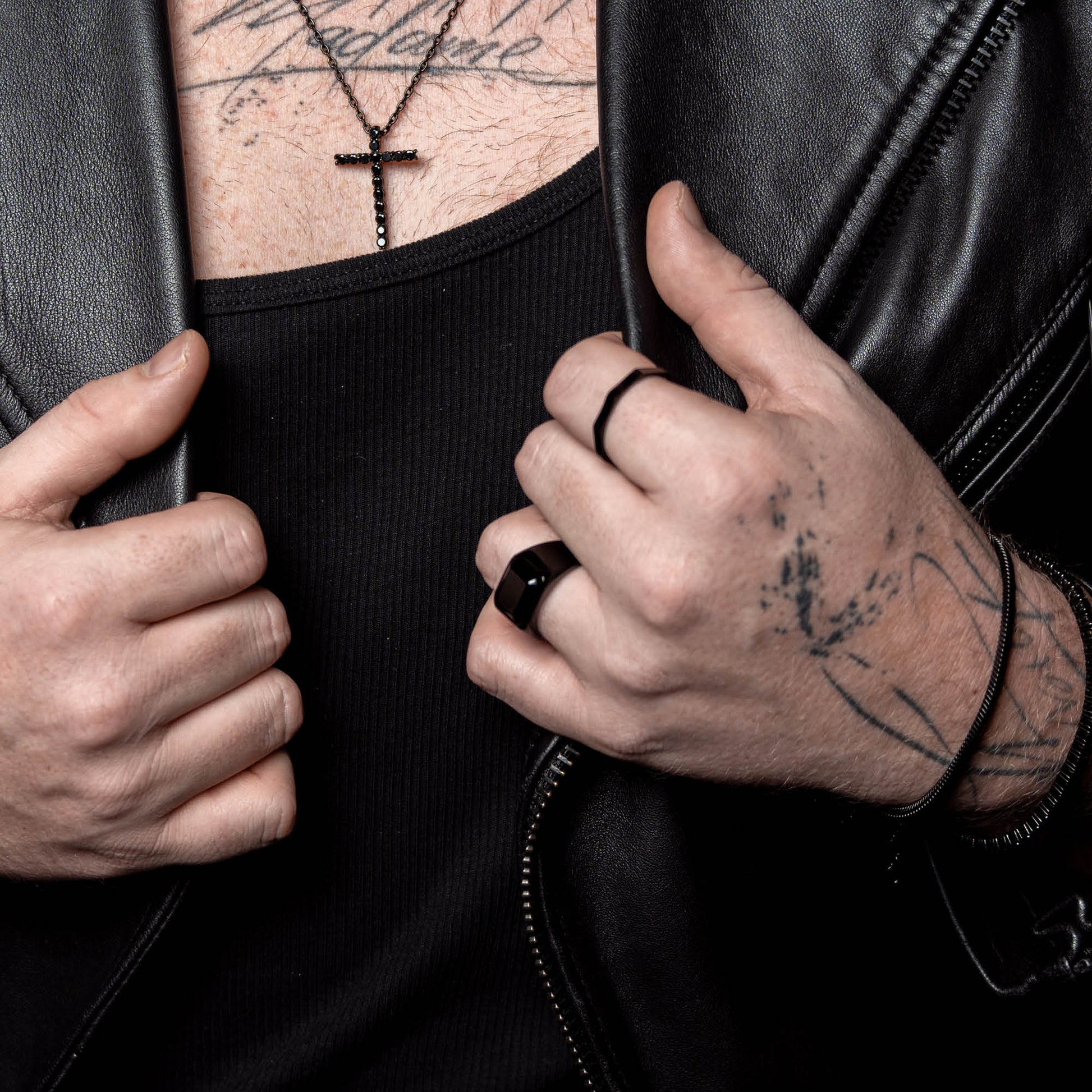 Snake Armband Francesco in schwarz - SAVE BRAVE