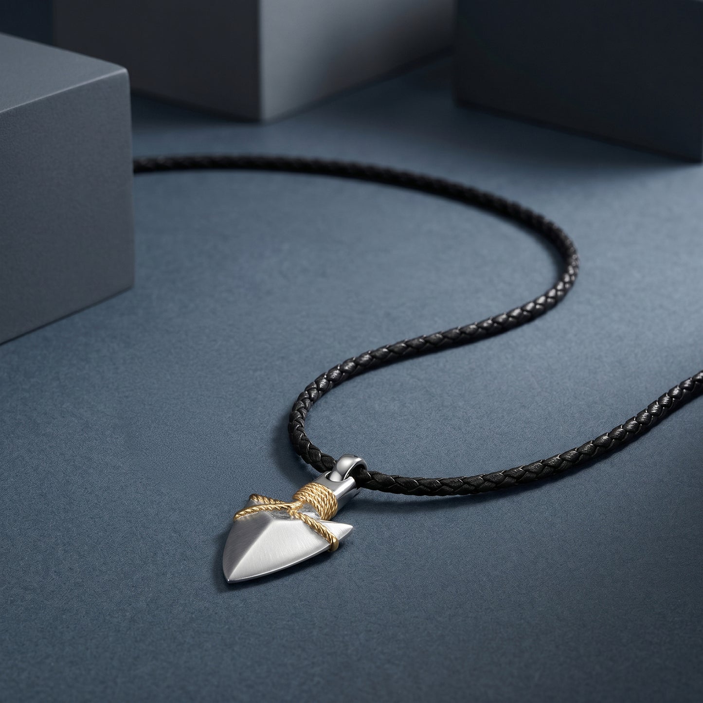 Kette Arrow Edelstahl IP Bicolor mit Leder schwarz