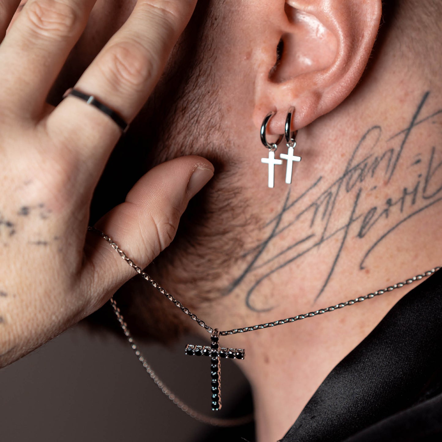 Halskette Francesco mit Stone Kreuz in silber - SAVE BRAVE