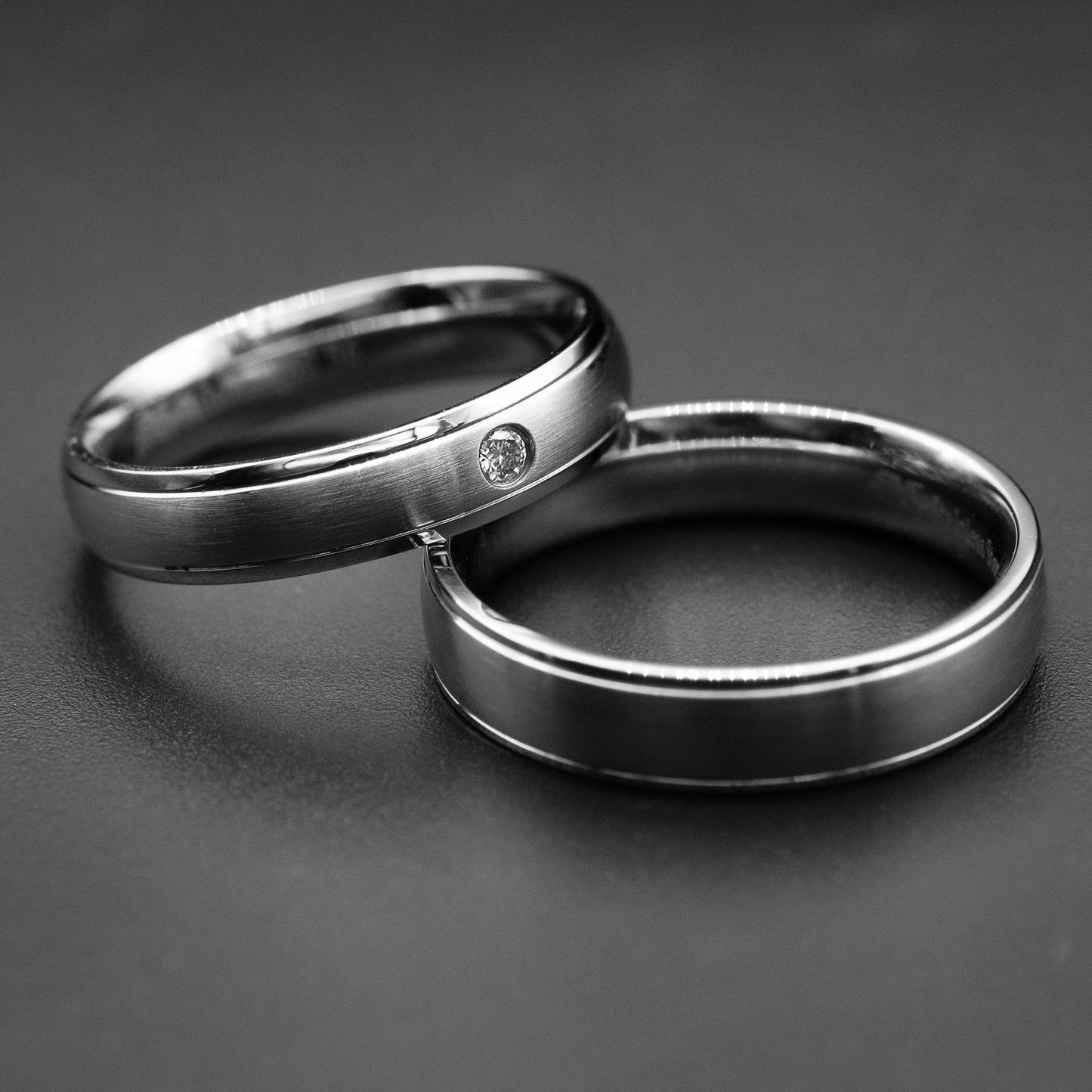 Partnerring Eva mit Brillant - SAVE BRAVE